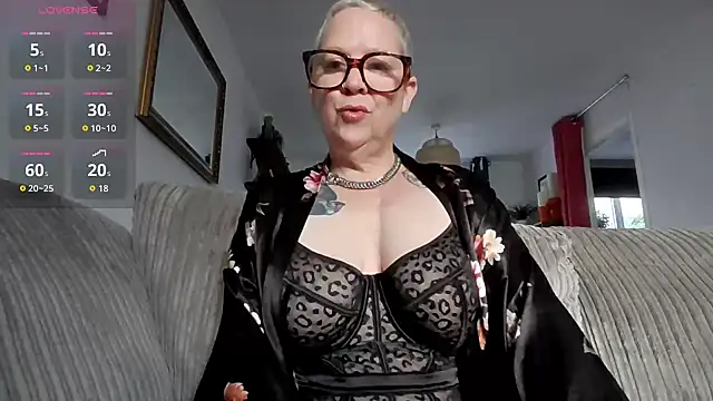 missyb x online show from 22, 12, 2025