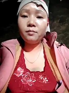 hoami-hot online show from 19, 11, 2025