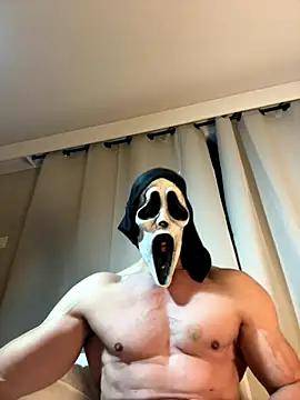 Luna MaskedMan online show from 30, 11, 2025