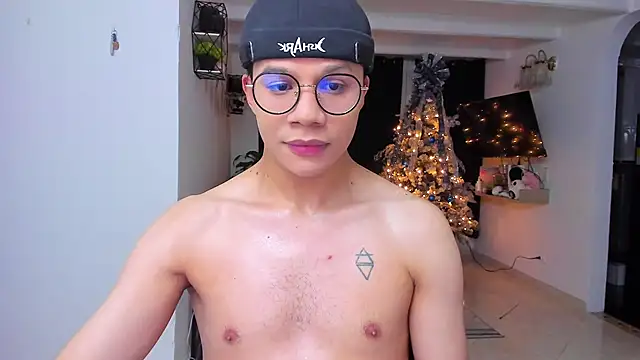 Snapshot of MarcoKostov chatting on 29, 11, 2025 MarcoKostov online show from 29, 11, 2025