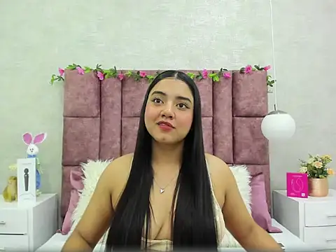 Snapshot of SalomeLee chatting on 28, 6, 2026 SalomeLee online show from 28, 6, 2026