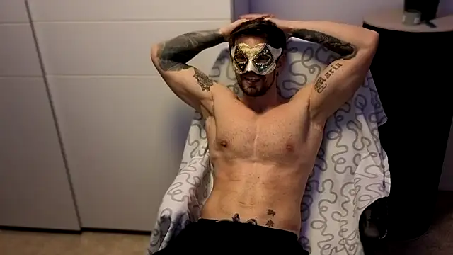 Snapshot of Mystery_Mark chatting on 21, 11, 2025 Mystery Mark online show from 21, 11, 2025