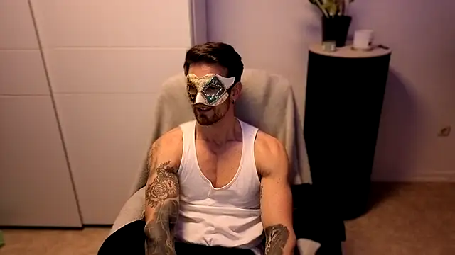 Snapshot of Mystery_Mark chatting on 23, 11, 2025 Mystery Mark online show from 23, 11, 2025