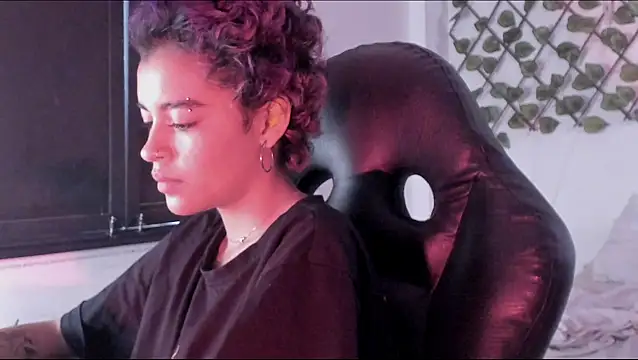 Anny Kiitty online show from 24, 2, 2026