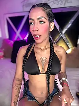 Snapshot of Fiorella_Bossh_ chatting on 17, 11, 2025 Fiorella Bossh online show from 17, 11, 2025