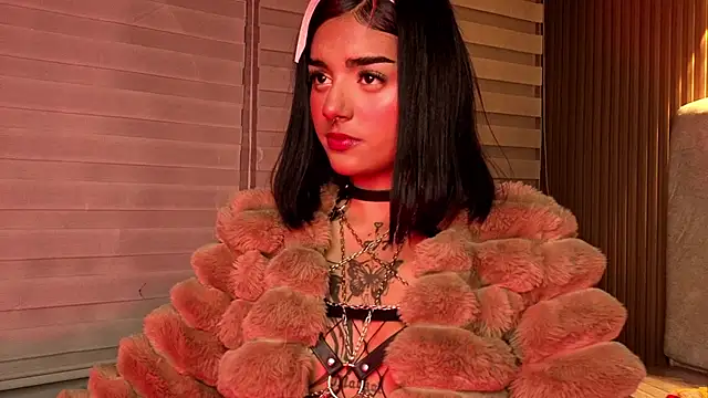 Snapshot of Milu_carbajal_x chatting on 31, 5, 2026 Milu carbajal x online show from 31, 5, 2026