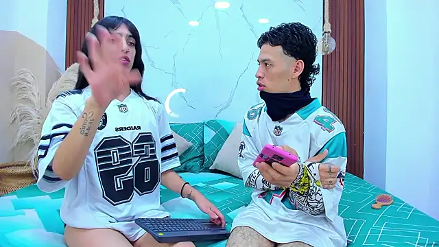 Loversinfire2 online show from 20, 2, 2026