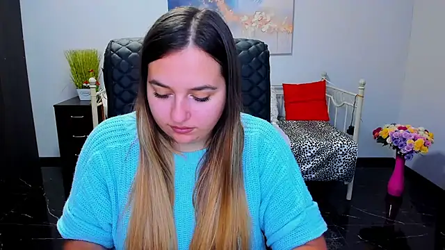 Snapshot of Maria_Bond chatting on 27, 11, 2025 Maria Bond online show from 27, 11, 2025