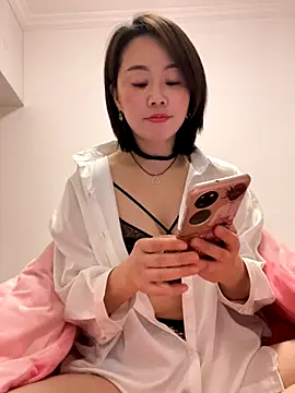 xiaoling2358 online show from 21, 12, 2025