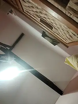 Snapshot of NaughtyClaudia_ chatting on 16, 12, 2025 NaughtyClaudia online show from 16, 12, 2025