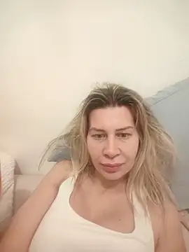 Snapshot of NaughtyClaudia_ chatting on 16, 2, 2026 NaughtyClaudia online show from 16, 2, 2026