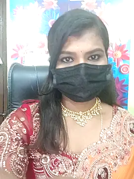 Snapshot of Premalatha_28 chatting on 20, 4, 2026 Premalatha 28 online show from 20, 4, 2026