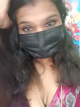 Snapshot of Premalatha_28 chatting on 14, 5, 2026 Premalatha 28 online show from 14, 5, 2026