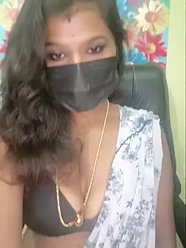 Snapshot of Premalatha_28 chatting on 18, 5, 2026 Premalatha 28 online show from 18, 5, 2026