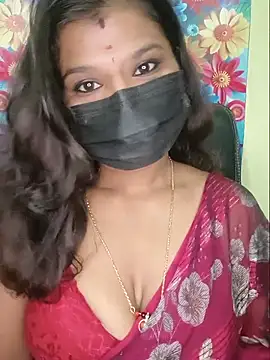 Snapshot of Premalatha_28 chatting on 24, 5, 2026 Premalatha 28 online show from 24, 5, 2026