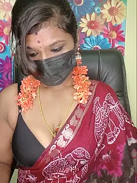 Snapshot of Premalatha_28 chatting on 9, 6, 2026 Premalatha 28 online show from 9, 6, 2026