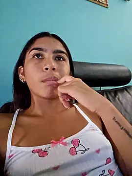 Snapshot of skinnyrox chatting on 16, 1, 2026 skinnyrox online show from 16, 1, 2026