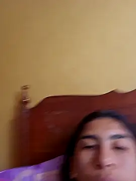 Snapshot of skinnyrox chatting on 2, 2, 2026 skinnyrox online show from 2, 2, 2026