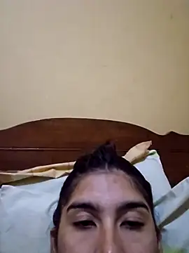 Snapshot of skinnyrox chatting on 1, 3, 2026 skinnyrox online show from 1, 3, 2026