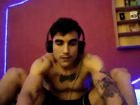 Snapshot of anditripleex chatting on 16, 11, 2025 anditripleex online show from 16, 11, 2025