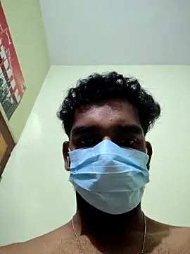 Snapshot of Yournextdoorboy chatting on 24, 11, 2025 Yournextdoorboy online show from 24, 11, 2025