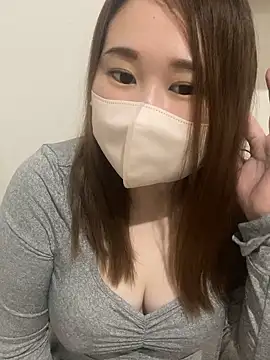 kana-chaaan online show from 2, 12, 2025