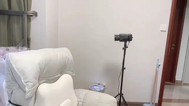 Snapshot of Sep-oo chatting on 19, 11, 2025 Sep-oo online show from 19, 11, 2025