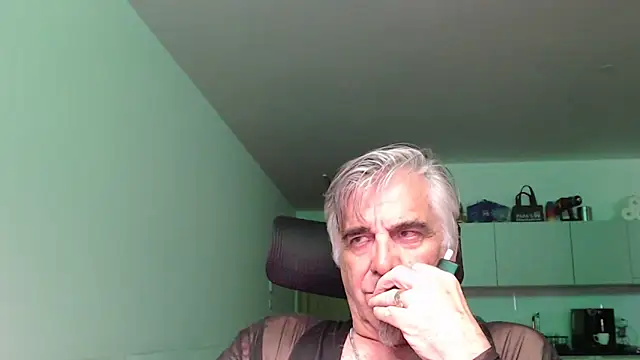 Buidapest online show from 17, 5, 2026
