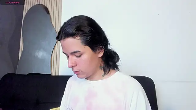 Angel-umbra online show from 6, 1, 2026