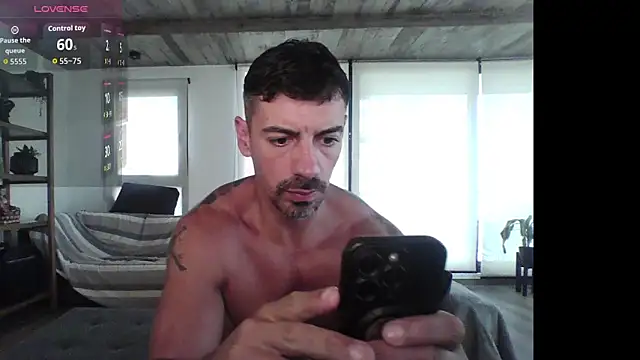 Snapshot of vanessato chatting on 14, 2, 2026 vanessato online show from 14, 2, 2026