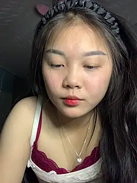 Snapshot of Baa-bee22 chatting on 30, 11, 2025 Baa-bee22 online show from 30, 11, 2025