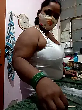 CUTE-LOVE-SWEETS online show from 20, 2, 2026