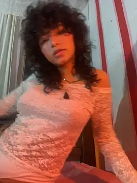 Snapshot of justcallmemargo chatting on 26, 11, 2025 justcallmemargo online show from 26, 11, 2025