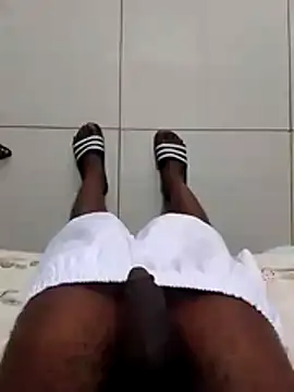 dicksosmall online show from 19, 11, 2025