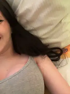 bettyButterfly online show from 31, 5, 2026