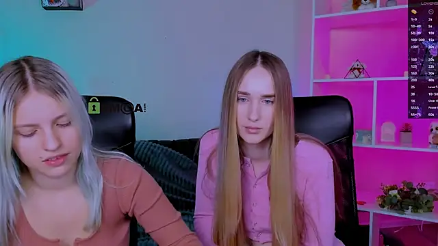  kellykitten  online show from 20, 11, 2025