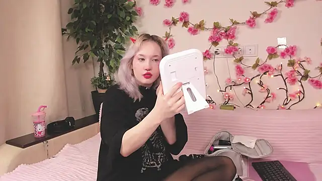 Snapshot of RanaKaduk chatting on 23, 2, 2026 RanaKaduk online show from 23, 2, 2026