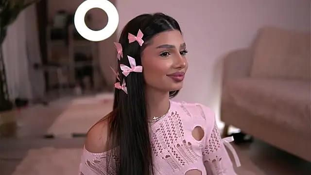 LuvCaprice online show from 9, 4, 2026