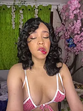 Esmerald 1111 online show from 14, 4, 2026