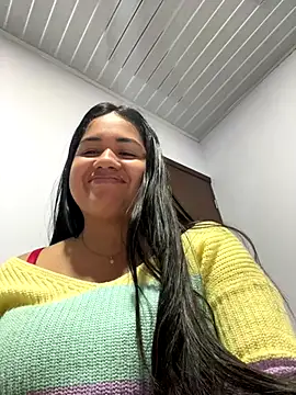 Snapshot of Adriana_27 chatting on 18, 11, 2025 Adriana 27 online show from 18, 11, 2025