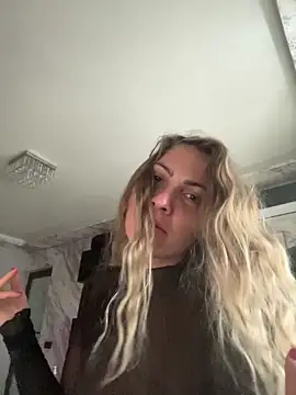 Goldgodess online show from 26, 11, 2025