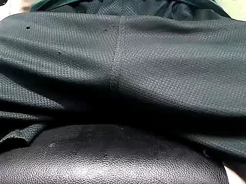 Snapshot of localboybbsr chatting on 11, 4, 2026 localboybbsr online show from 11, 4, 2026