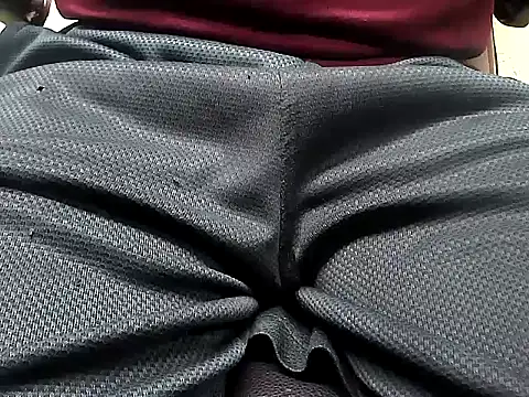 Snapshot of localboybbsr chatting on 13, 4, 2026 localboybbsr online show from 13, 4, 2026