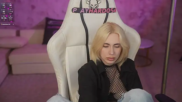 Kara cat online show from 3, 4, 2026