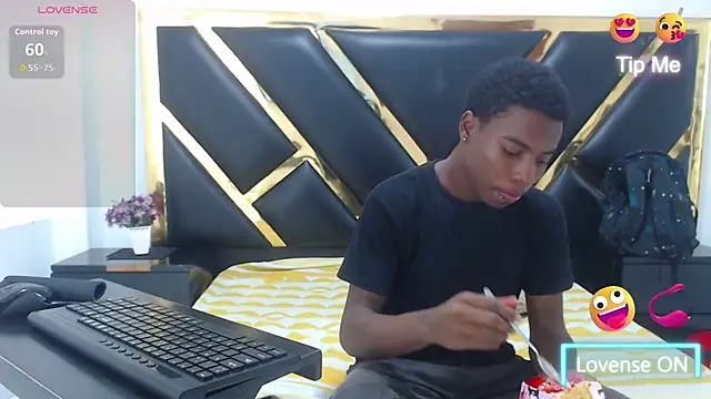 NoahJhonson69 online show from 18, 1, 2026