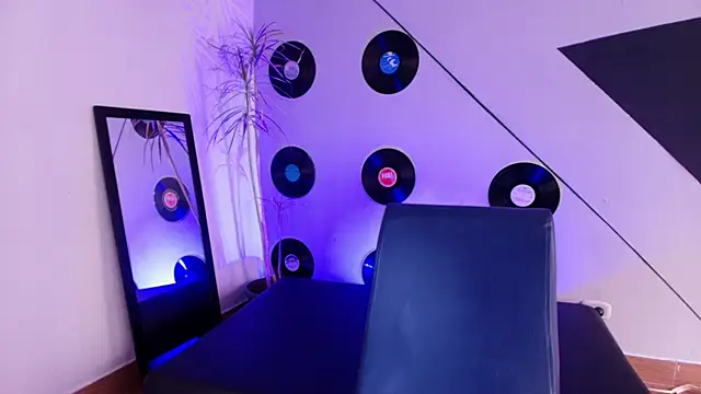 Snapshot of goddess_julieta chatting on 18, 1, 2026 goddess julieta online show from 18, 1, 2026