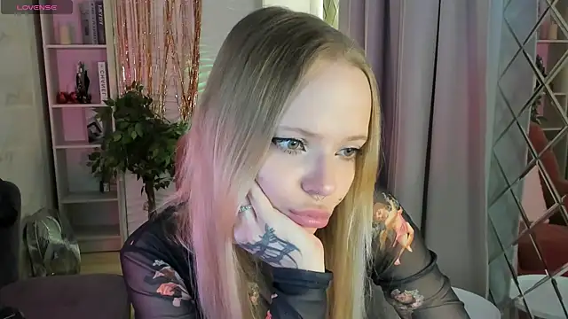 lucy loy online show from 18, 1, 2026