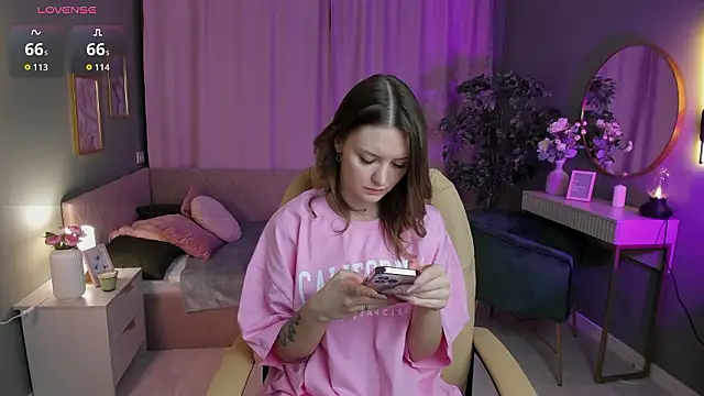 Ursula Andres online show from 7, 3, 2026