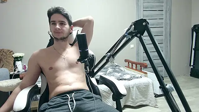 Snapshot of 6thfingq chatting on 4, 12, 2025 6thfingq online show from 4, 12, 2025