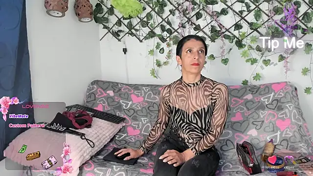 Eva moon5 online show from 10, 1, 2026